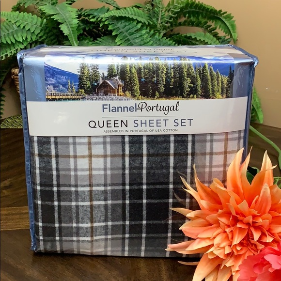Other - Queen Flannel Set